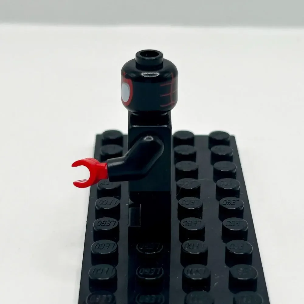 LEGO Marvel Spider-Verse: “Spins” Miles Morales MiniFigure Black Red EUC